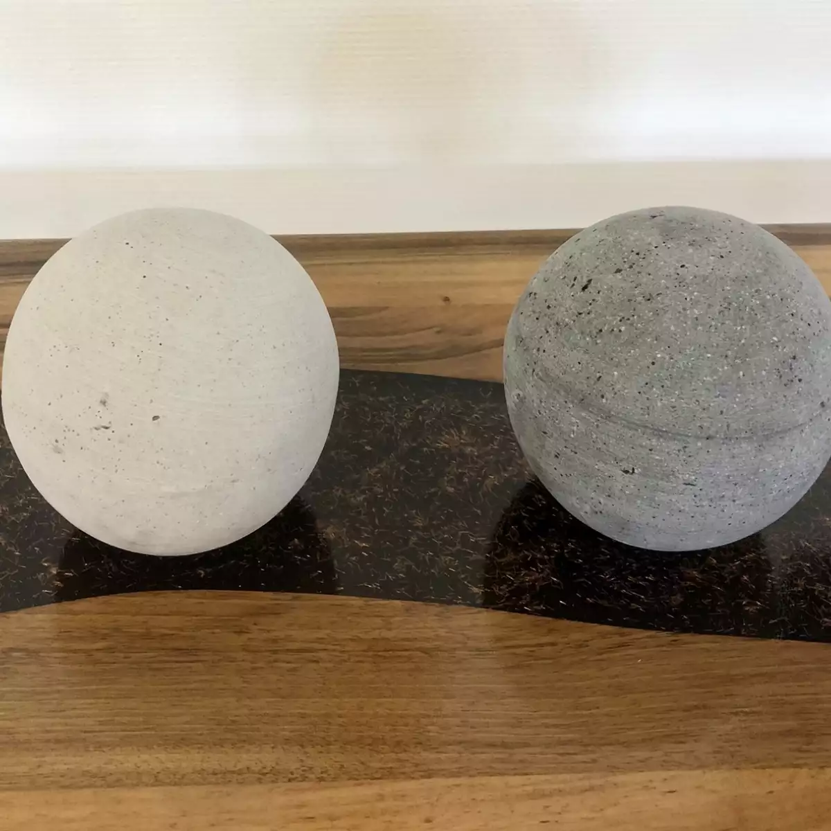 Sphère décoration béton gris ou blanc